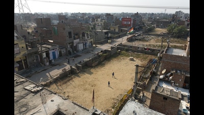 Bawana in outer Delhi is one of the land pooling areas which will be studied by the DDA. (Sushil Kumar/HT PHOTO) Bawana in outer Delhi is one of the land pooling areas which will be studied by the DDA. (Sushil Kumar/HT PHOTO)