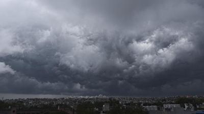 Clouds at Anand Parbat in Delhi. (Sanchit Khanna/HT Delhi) Clouds at Anand Parbat in Delhi. (Sanchit Khanna/HT Delhi)