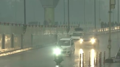 Visual from Delhi's East Vinod Nagar (ANI)