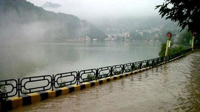 Schools in Uttarakhand will remain closed on Monday after IMD issued heavy rain alert. Schools in Uttarakhand will remain closed on Monday after IMD issued heavy rain alert.