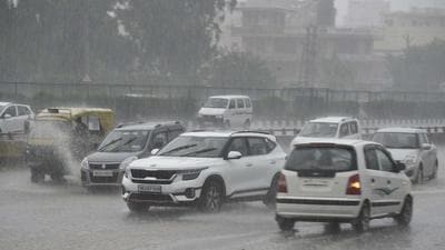 Gurugram received light rainfall of around 1mm on Sunday, bringing slight relief to residents from pollution. Strong surface winds also helped slightly improve the air quality during the day. (Parveen Kumar/HT Photo)