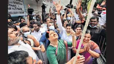 Expelled AIADMK leader VK Sasikala hoists party flag at MGR memorial house, in Chennai on Sunday. (PTI) Expelled AIADMK leader VK Sasikala hoists party flag at MGR memorial house, in Chennai on Sunday. (PTI)
