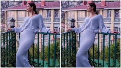 A day ago, Diana shared yet another stunning set of vacation pictures. This time she had a moment with the hills and her tea. (Instagram/@dianapenty) A day ago, Diana shared yet another stunning set of vacation pictures. This time she had a moment with the hills and her tea. (Instagram/@dianapenty)