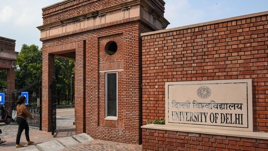 DU releases 3rd cut-off list, required marks for admissions still on higher side (Raj K Raj/HT Photo) DU releases 3rd cut-off list, required marks for admissions still on higher side (Raj K Raj/HT Photo)