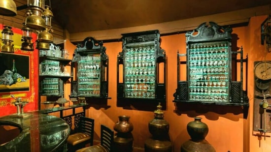 Elaborate range of antique liquor and glassware at 'All About Alcohol' museum in Candolim, Goa.&nbsp;(Instagram/@alcoholmuseum)