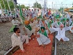 Farmers occupy the railway tracks at the Amritsar railway station in Punjab to protest against the Lakhimpur Kheri violence and demand for the resignation of Ajay Mishra, Union minister of state for home affairs.(HT Photo)