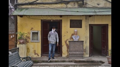 In 2018, a grant of  ₹1 crore was announced to renovate martyr Sukhdev Thapar’s ancestral home in Ludhiana, but nothing has been done so far. (HT file)