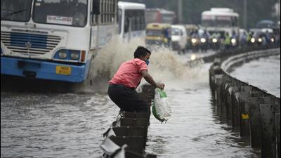 Rain continued to play havoc on Gurugram roads as usual, as commuters battled through waterlogged stretches of the Khandsa-Narsinghpur Road on Monday, even as the air quality improved dramatically. (Parveen Kumar/HT Photo) Rain continued to play havoc on Gurugram roads as usual, as commuters battled through waterlogged stretches of the Khandsa-Narsinghpur Road on Monday, even as the air quality improved dramatically. (Parveen Kumar/HT Photo)