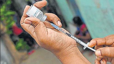 Five persons died of Covid in Himachal. The active case count has come down to 1,270 while recoveries reached 2,16,608 after 195 people recuperated. (AFP/ Representational image)