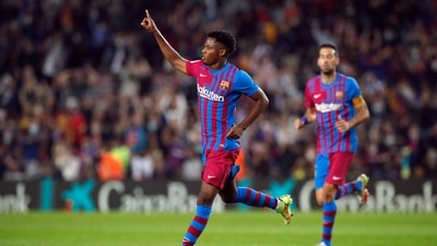 Soccer Football - LaLiga - FC Barcelona v Valencia - Camp Nou, Barcelona, Spain - October 17, 2021 FC Barcelona's Ansu Fati celebrates scoring their first goal REUTERS/Albert Gea (REUTERS)