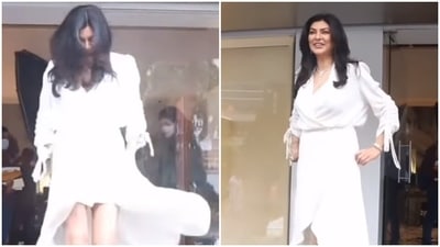 Sushmita Sen almost falls. Sushmita Sen almost falls. 