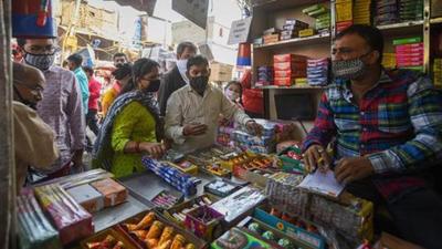 Sale of crackers is banned in Chandigarh. (HT File Photo)
