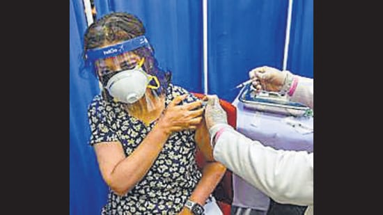 Two Covid-19 related deaths were reported in Jammu and Kashmir while the union territory also recorded 75 fresh Covid-19 cases. The government’s daily health bulletin said 84,350 vaccine doses administered on Monday. (PTI File Photo/ Representational image)