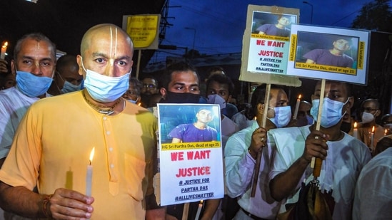 Iskcon members in Kolkata protest against the violence in Bangladesh on Sunday.(PTI Photo)