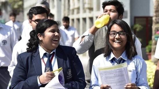 CBSE board exam 2022 datesheet today: 10 points for students(Virendra Singh Gosain/HT PHOTO) CBSE board exam 2022 datesheet today: 10 points for students(Virendra Singh Gosain/HT PHOTO)
