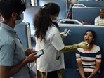 Cumulatively a total of 4,95,74,033 samples have been tested for Covid-19 in Karnataka, of which 85,022 were tested on Tuesday alone.(HT_PRINT) Cumulatively a total of 4,95,74,033 samples have been tested for Covid-19 in Karnataka, of which 85,022 were tested on Tuesday alone.(HT_PRINT)