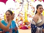 Kajol with her sister Tanishaa Mukerji and mother Tanuja. Kajol with her sister Tanishaa Mukerji and mother Tanuja.