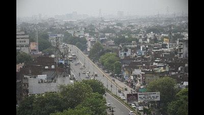 The 25km road will boost connectivity between Bulandshahr and Jewar, officials said. (HT Archive) The 25km road will boost connectivity between Bulandshahr and Jewar, officials said. (HT Archive)
