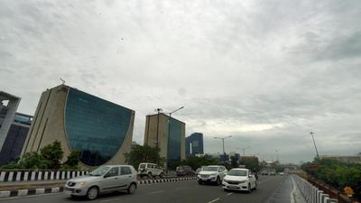 The air quality index in Noida and Ghaziabad on Tuesday were recorded at 79 and 77, respectively. (Sunil GhoshHT) The air quality index in Noida and Ghaziabad on Tuesday were recorded at 79 and 77, respectively. (Sunil GhoshHT)