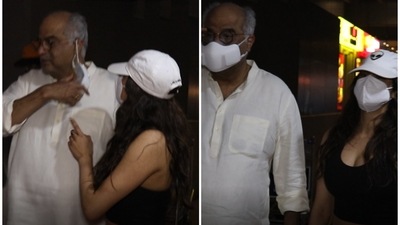 Janhvi Kapoor and Boney Kapoor at the Mumbai airport. (Varinder Chawla) Janhvi Kapoor and Boney Kapoor at the Mumbai airport. (Varinder Chawla)
