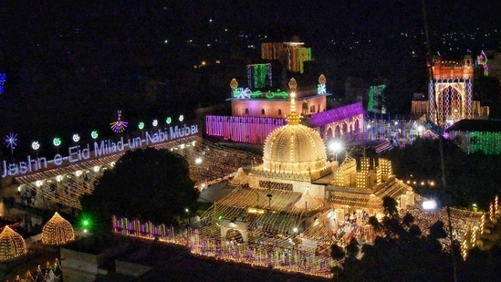 Ajmer: A dargah illuminates with lights during Eid Milad-un-Nabi, in Ajmer.(PTI)