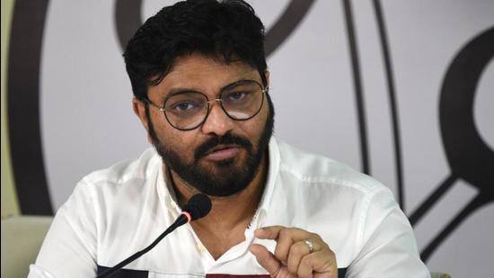 Former BJP leader and Union minister of state Babul Supriyo had earlier declared that he will not hold on to his MP seat after quitting the BJP. (Samir Jana/HT Photo)