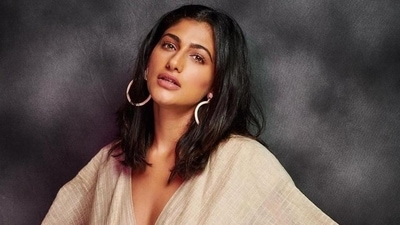Kubbra Sait reacts to Shah Rukh Khan's son Aryan Khan's arrest Kubbra Sait reacts to Shah Rukh Khan's son Aryan Khan's arrest