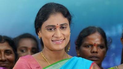 YS Sharmila, the YSR Telangana president, launched her 4,000km marathon march from Ranga Reddy district’s Chevella town in Telangana. The route of the padyatra, which aims at Telangana chief minister K Chandrashekar Rao, has been worked out by Prashant Kishor’s I-PAC. (Twitter/@realyssharmila)