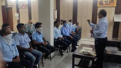 Train drivers during the fog navigation training being organised by Northern Railways (HT Photo)