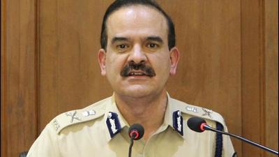 Bombay high court (HC), while hearing the petition of former Mumbai Police commissioner Param Bir Singh, was informed by the state government that it was not willing to continue its statement of no coercive action including arrest. (HT PHOTO) Bombay high court (HC), while hearing the petition of former Mumbai Police commissioner Param Bir Singh, was informed by the state government that it was not willing to continue its statement of no coercive action including arrest. (HT PHOTO)