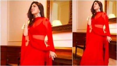 Bhumi Pednekar posed for the camera with her self-styled hair open. (Instagram/@bhumipednekar) Bhumi Pednekar posed for the camera with her self-styled hair open. (Instagram/@bhumipednekar)