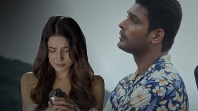 Shehnaaz Gill and Sidharth Shukla in Habit music video.