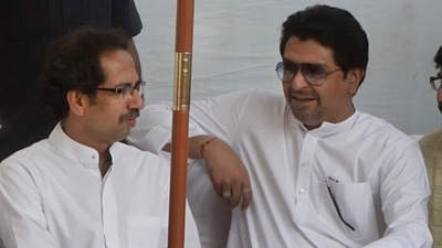 In a political twist of fate, therefore, both MNS and Shiv Sena seem to be wooing the same communities they once targeted as part of their “sons of the soil” agenda. (Hindustan Times) In a political twist of fate, therefore, both MNS and Shiv Sena seem to be wooing the same communities they once targeted as part of their “sons of the soil” agenda. (Hindustan Times)