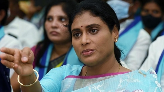 YSR Telangana Party president YS Sharmila will embark on a padayatra across Telangana, following the footsteps of father YSR and brother YS Jagan Mohan Reddy.&nbsp;(File Photo)