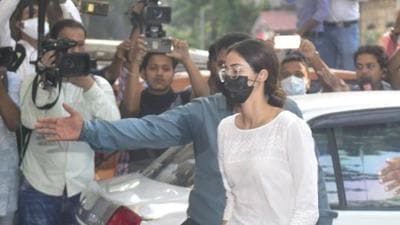 Actor Ananya Panday reached NCB office along with her father Chunky Pandey at Ballard Estate in Mumbai. (HT Photo/Anshuman Poyrekar) Actor Ananya Panday reached NCB office along with her father Chunky Pandey at Ballard Estate in Mumbai. (HT Photo/Anshuman Poyrekar)