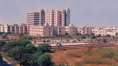 Currently, SGPGIMS is the only hospital in Lucknow where even fully vaccinated patients and attendants need RTPCR report for consulting doctors. (FILE PHOTO) Currently, SGPGIMS is the only hospital in Lucknow where even fully vaccinated patients and attendants need RTPCR report for consulting doctors. (FILE PHOTO)
