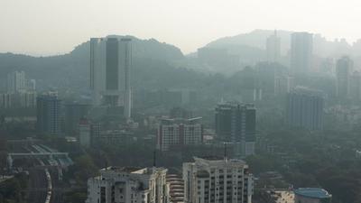 Mumbai recorded ‘moderate’ air quality on Thursday, with an air quality index (AQI) value of 106 as per the Central Pollution Control Board’s (CPCB) daily air quality index bulletin. (Pratik Chorge/HT PHOTO) Mumbai recorded ‘moderate’ air quality on Thursday, with an air quality index (AQI) value of 106 as per the Central Pollution Control Board’s (CPCB) daily air quality index bulletin. (Pratik Chorge/HT PHOTO)