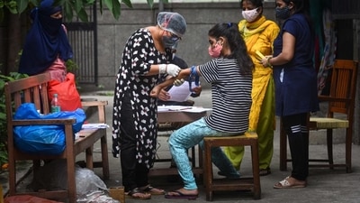 India is expected to cross the 1 billion Covid-19 vaccination milestone on Thursday. (Sanchit Khanna/HT Photo) India is expected to cross the 1 billion Covid-19 vaccination milestone on Thursday. (Sanchit Khanna/HT Photo)