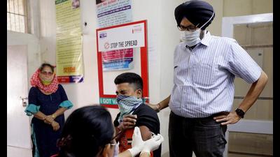 Four more Covid patients died in Himachal; no fresh casualties in Jammu and Kashmir. (Representative Image/ANI )