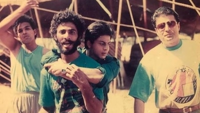 Shah Rukh Khan and Makarand Deshpande on the sets of Circus.