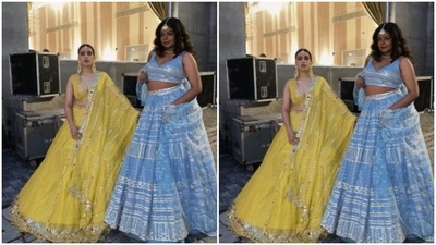 Sanya posed with her friend Anjali Mehta. Sanya posed with her friend Anjali Mehta.