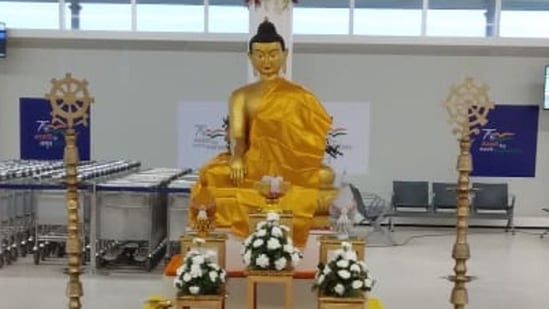 Kushinagar has an important place on the global Buddhist map because of its rich heritage. Prime minister Narendra Modi said that the airport will boost connectivity and tourism as well as help develop an entire economic ecosystem in the region and create new job opportunities.(Twitter/@aaikushiairport)