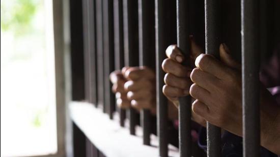 The death penalty sentencing process has been whittled down to such a formality that there is no time to conduct the kind of tests and assessments required to identify mental disability, the author of the study says. (Shutterstock)