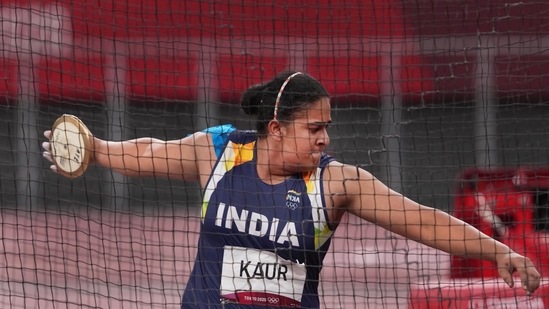 India's Kamalpreet Kaur participates in the women's discus throw final event at Tokyo Olympics 2020(PTI)