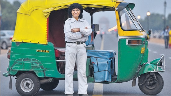 Data accessed by Hindustan Times showed that from October 18 and until October 21, only 93 (3%) women had applied for permit to drive an e-auto, while 2,944 (97%) were male applicants. At present, Delhi has only one woman auto driver, Sarita Choudhary. (HT Archive)