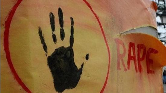 Ludhiana senior medical officer (SMO) Dr Amarjeet Kaur said that gauging the sensitivity of the matter, a three-member board was constituted to conduct the autopsy. The gangrape victim had succumbed on October 20. (HT File/Representational image)