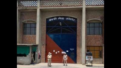 The Faridkot Central Jail, where the two inmates who escaped were lodged after cases of robbery were registered against them in Jalandhar, Hoshiarpur and Ludhiana districts. (HT file photo)