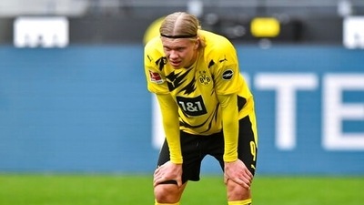 Dortmund striker Erling Haaland out with hip muscle injury (AP)
