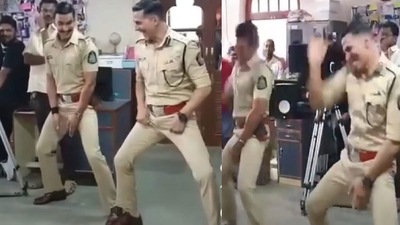 Ranveer Singh and Akshay Kumar in a still from the video. Ranveer Singh and Akshay Kumar in a still from the video. 
