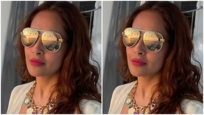 By the cruise, she posed for selfies. (Instagram/@bipashabasu) By the cruise, she posed for selfies. (Instagram/@bipashabasu)